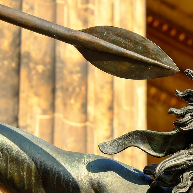 skyscraper finance bronze noir